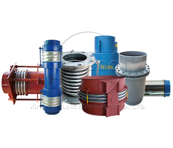 非金屬<a href=http://www.cxyxn.com target=_blank class=infotextkey>補(bǔ)償器</a>多位移