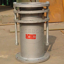 球墨鑄鐵<a href=http://www.cxyxn.com target=_blank class=infotextkey>伸縮器</a>“以鐵代鋼”